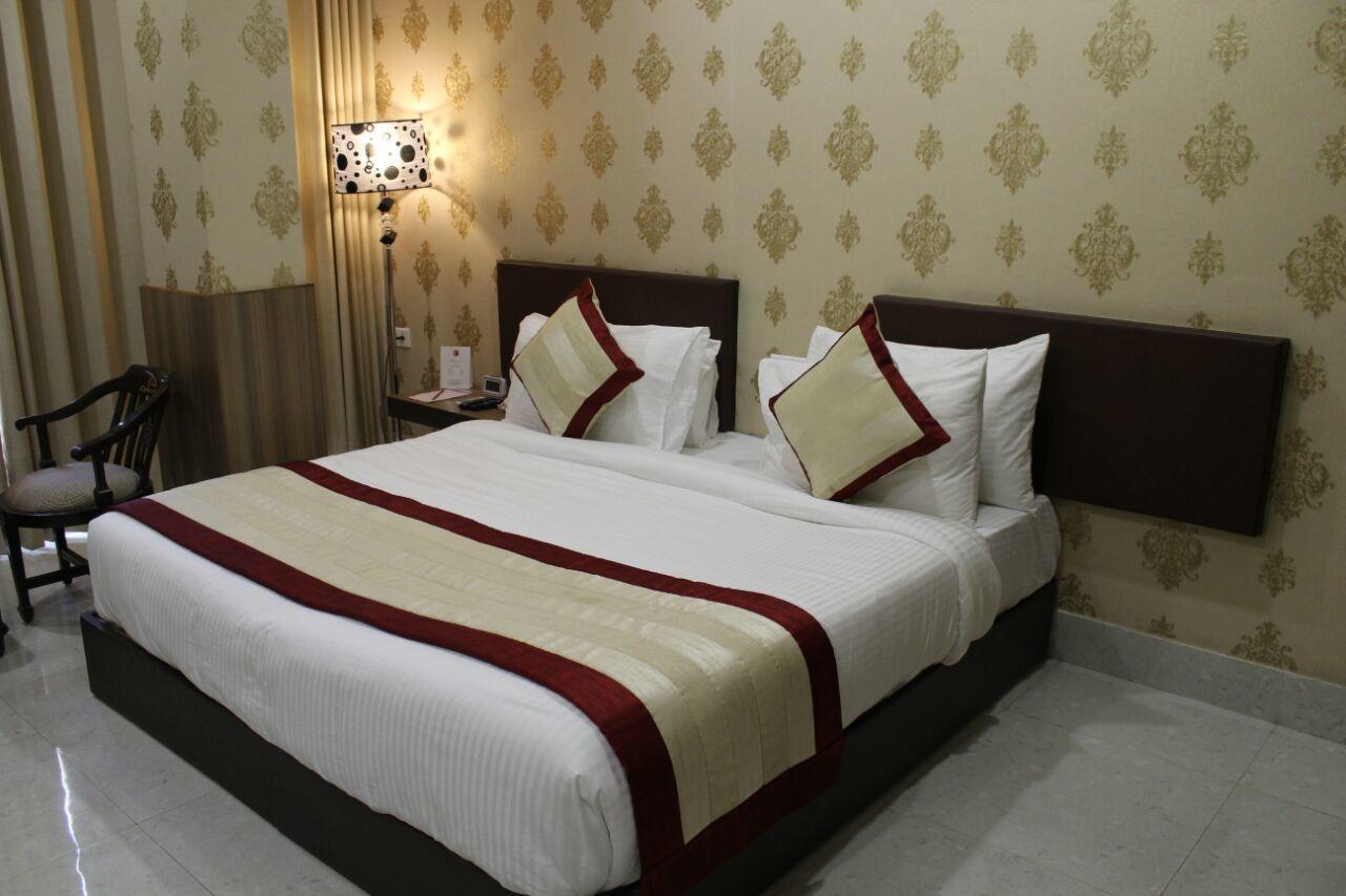 Imperial Clarks Inn Dehradun Extérieur photo