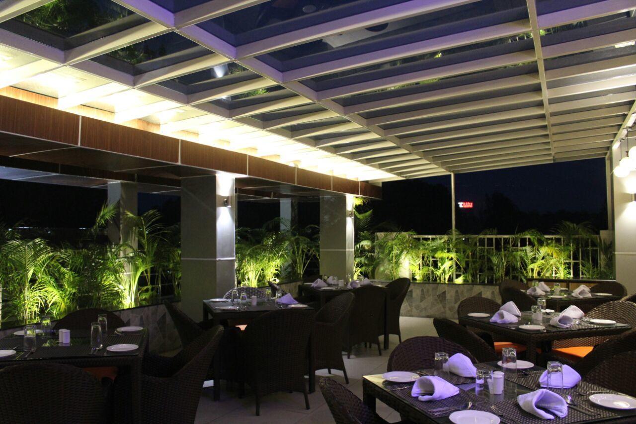 Imperial Clarks Inn Dehradun Extérieur photo